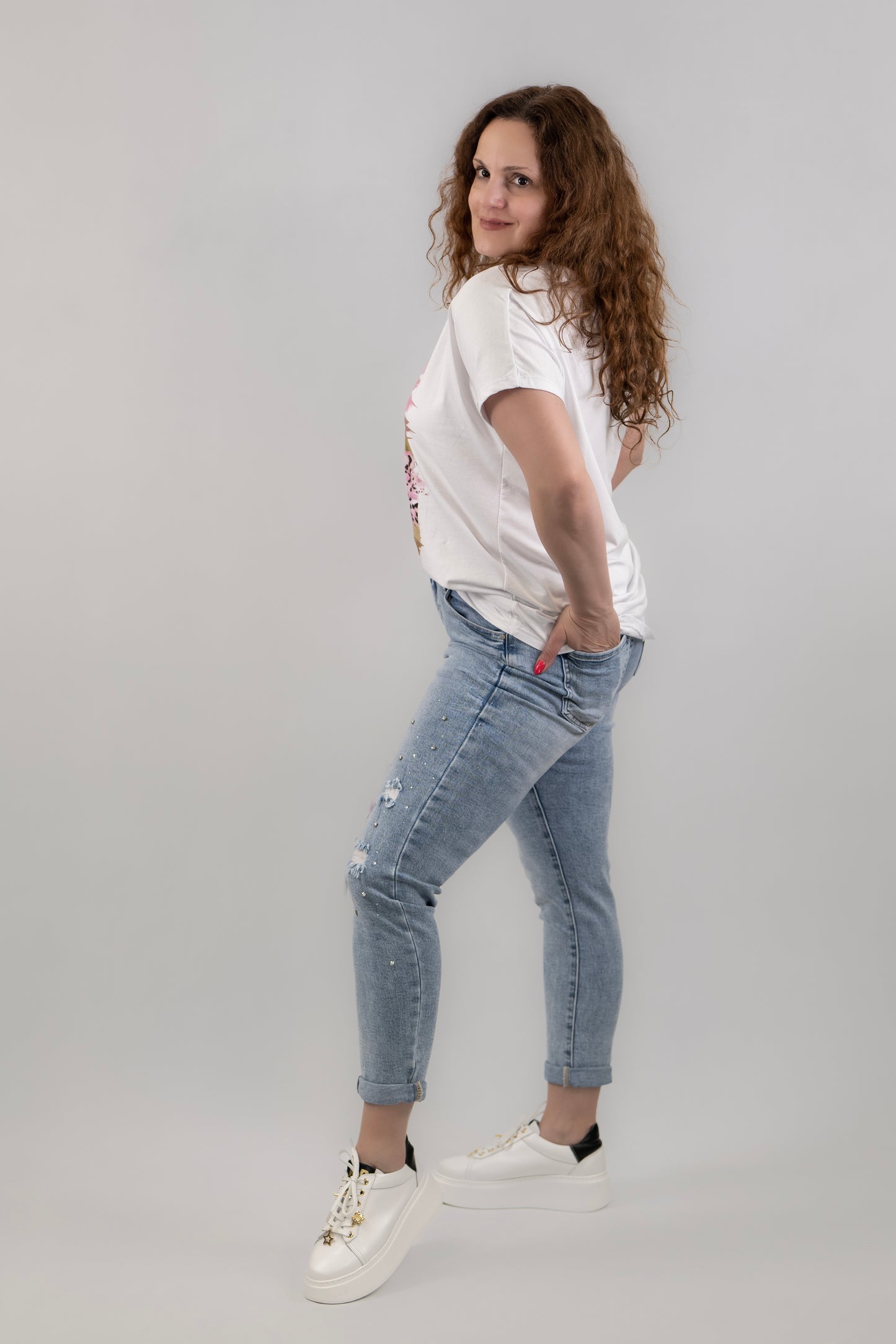 Ecsetvonásos felső