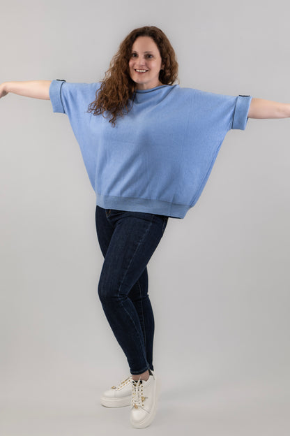 Kék rövid ujjú puóver