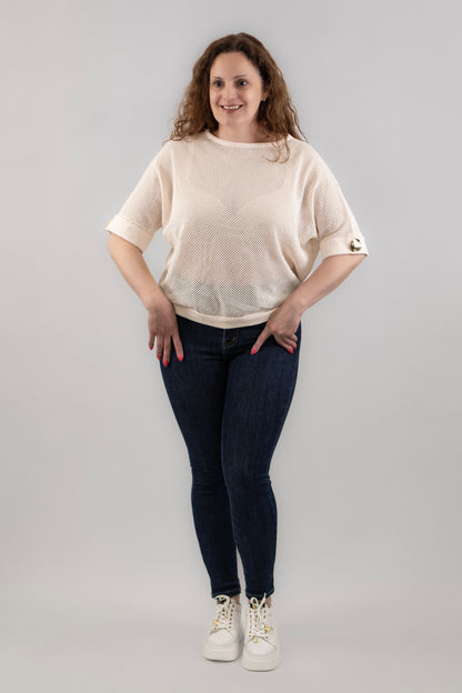 Bézs lyukacsos felső