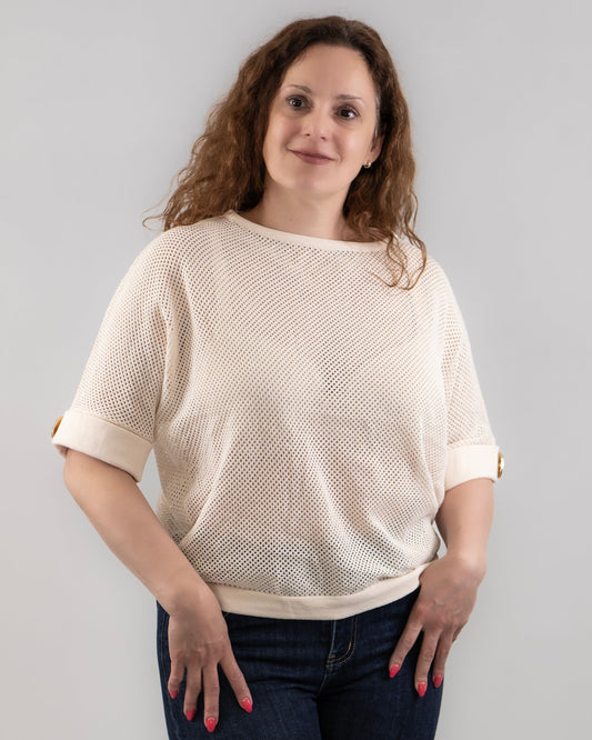 Bézs lyukacsos felső